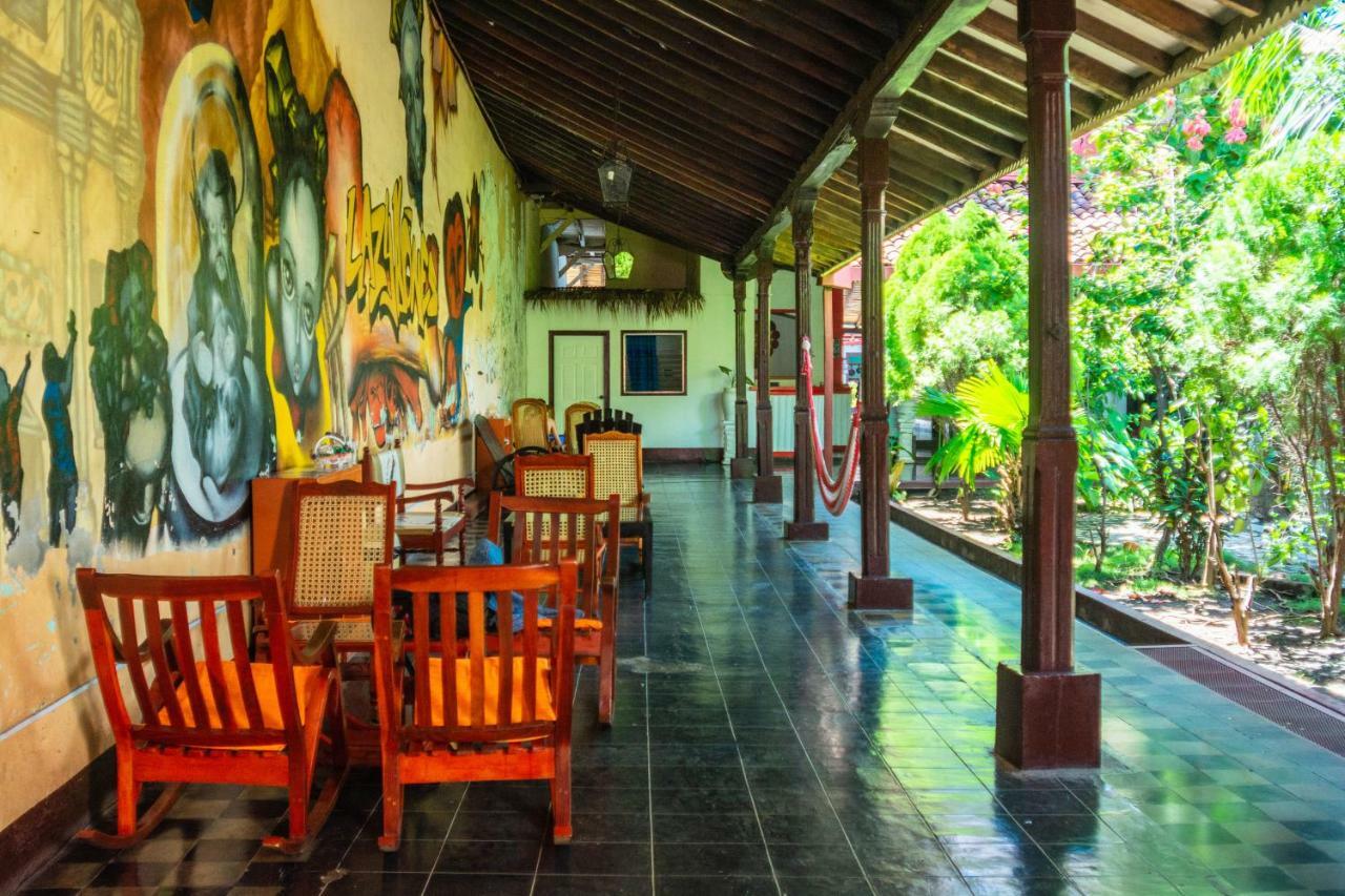 Hostal Lazybones León Dış mekan fotoğraf