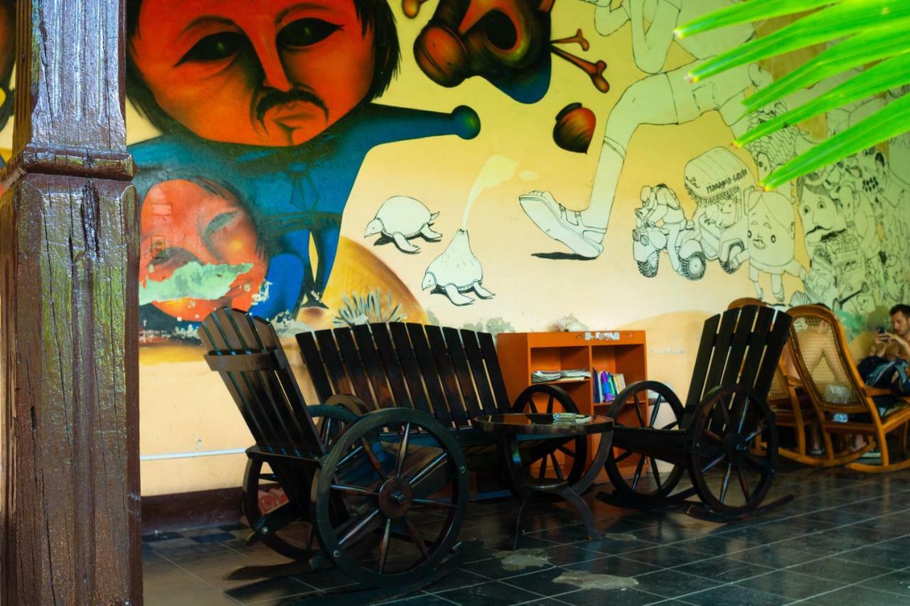Hostal Lazybones León Dış mekan fotoğraf