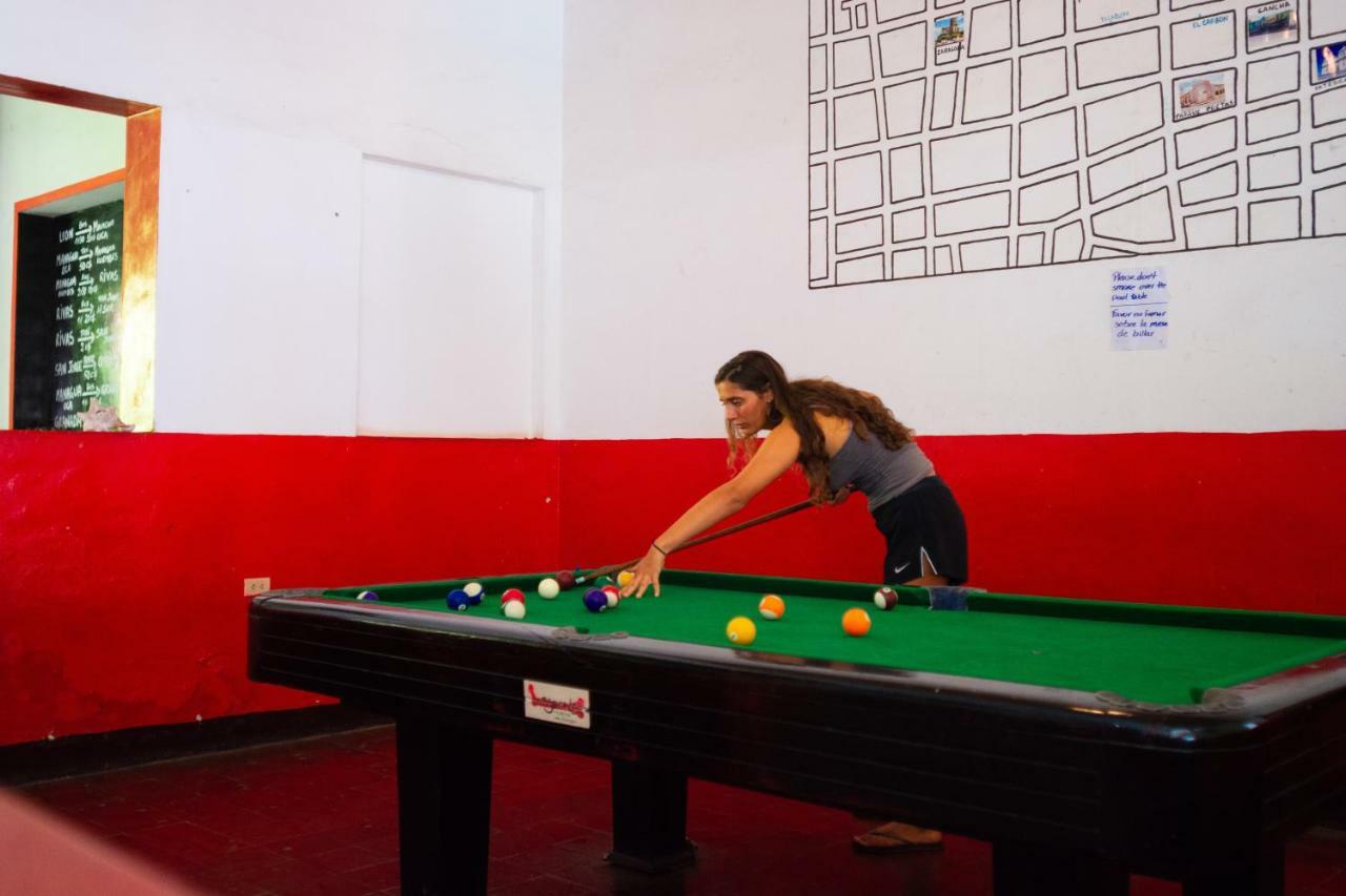 Hostal Lazybones León Dış mekan fotoğraf