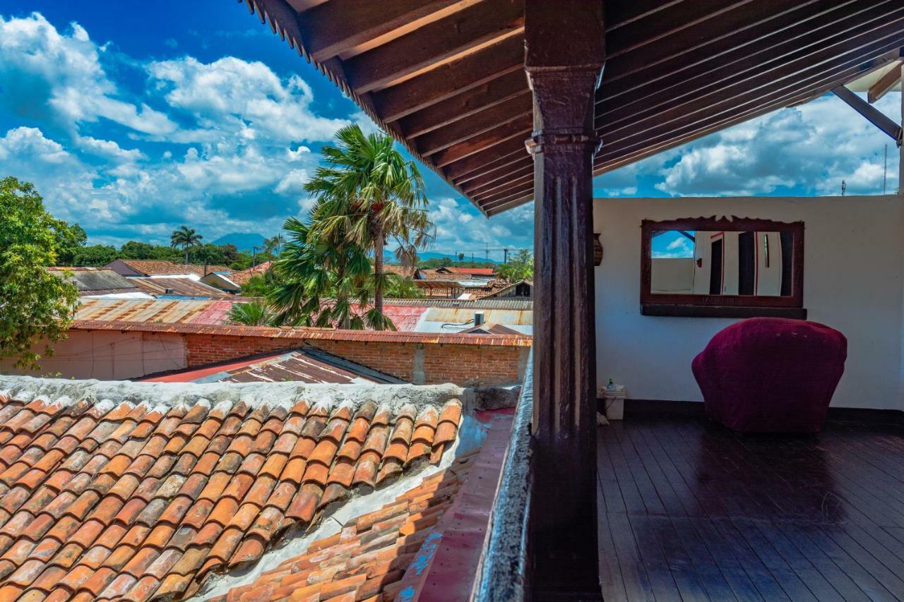 Hostal Lazybones León Dış mekan fotoğraf